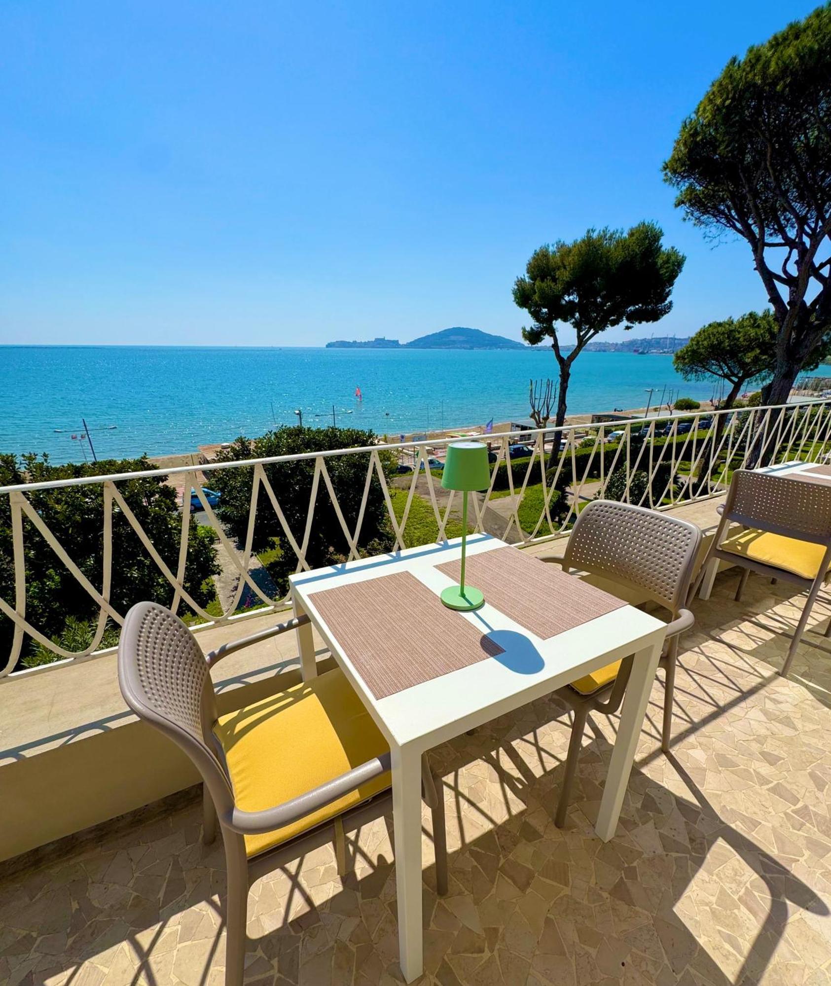 Villa Magnolia Formia Zewnętrze zdjęcie